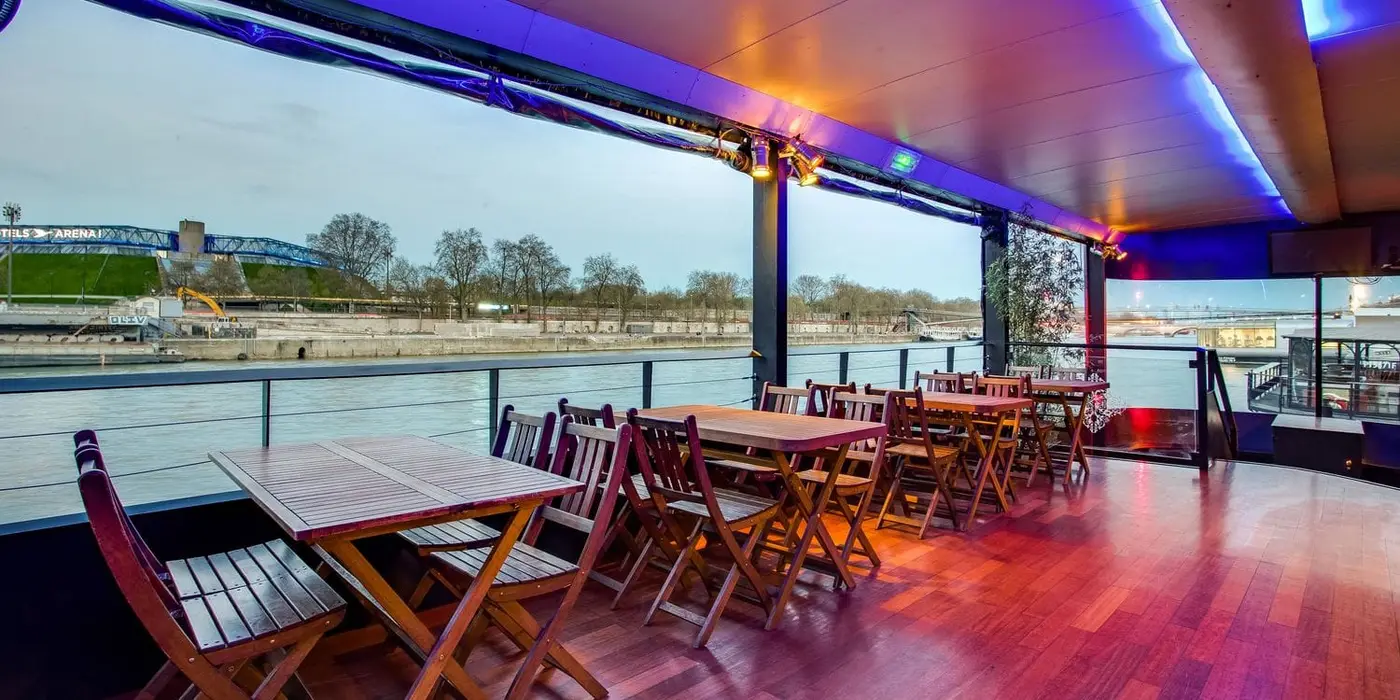 La Péniche de Baya, péniche, Aux portes de Paris, jusqu'à 180 personnes debout — photo 5