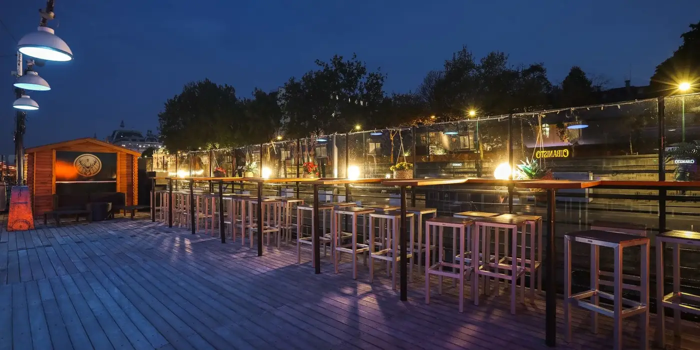 La Péniche de Coline, péniche, Aux portes de Paris, jusqu'à 300 personnes debout — photo 2
